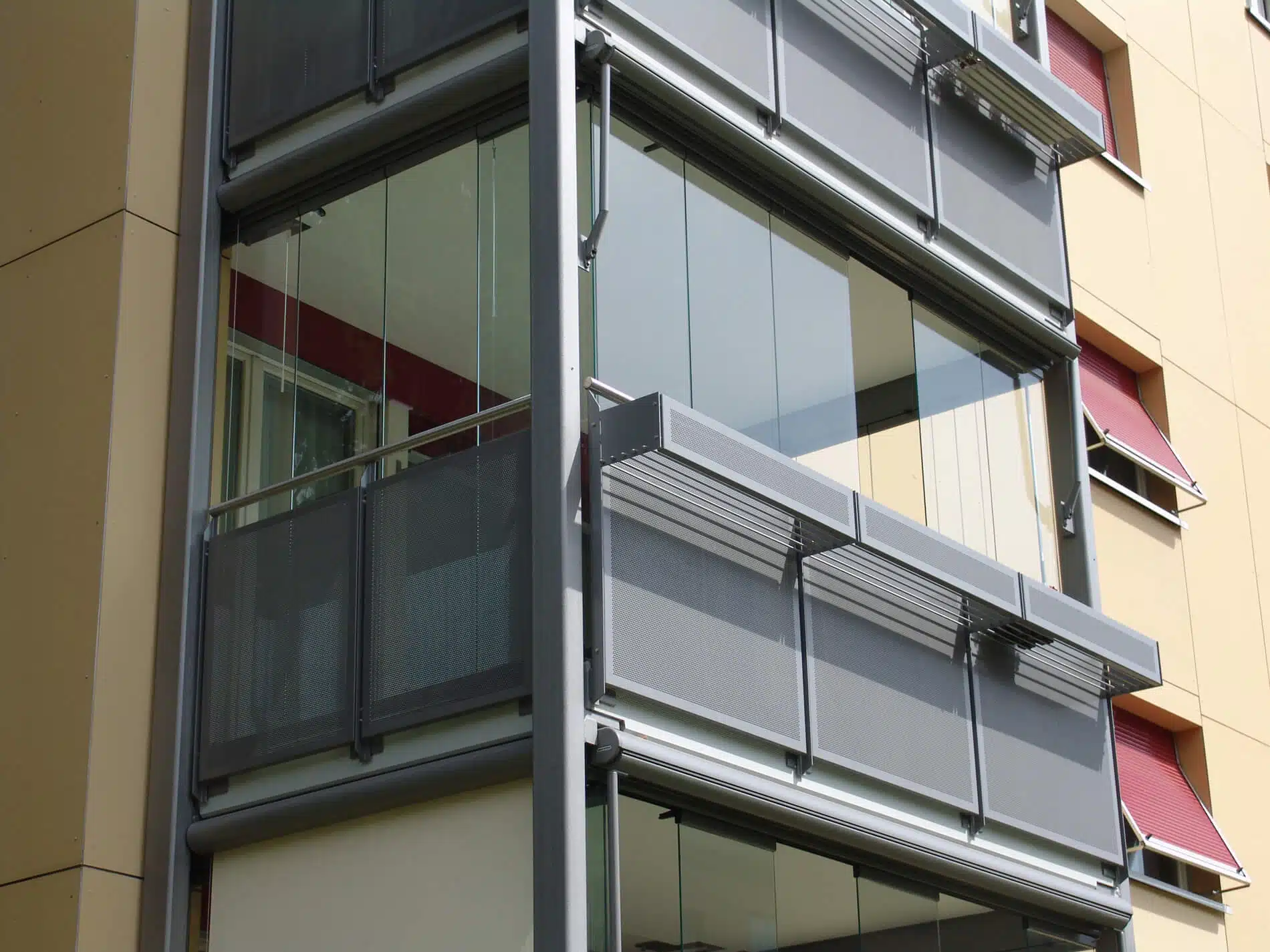 Balkon Wintergarten mit Glas