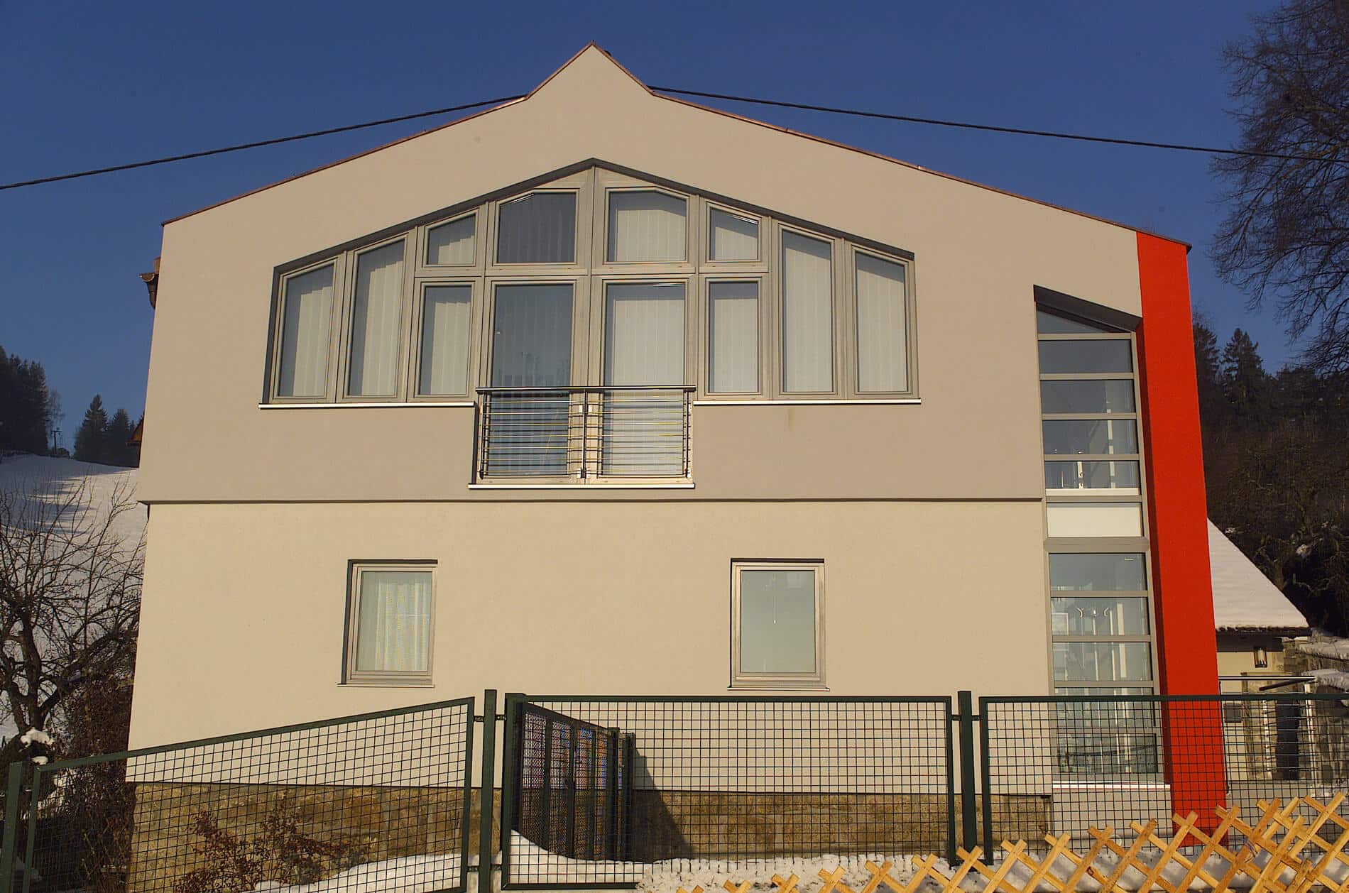 Fensterverglasung in grau