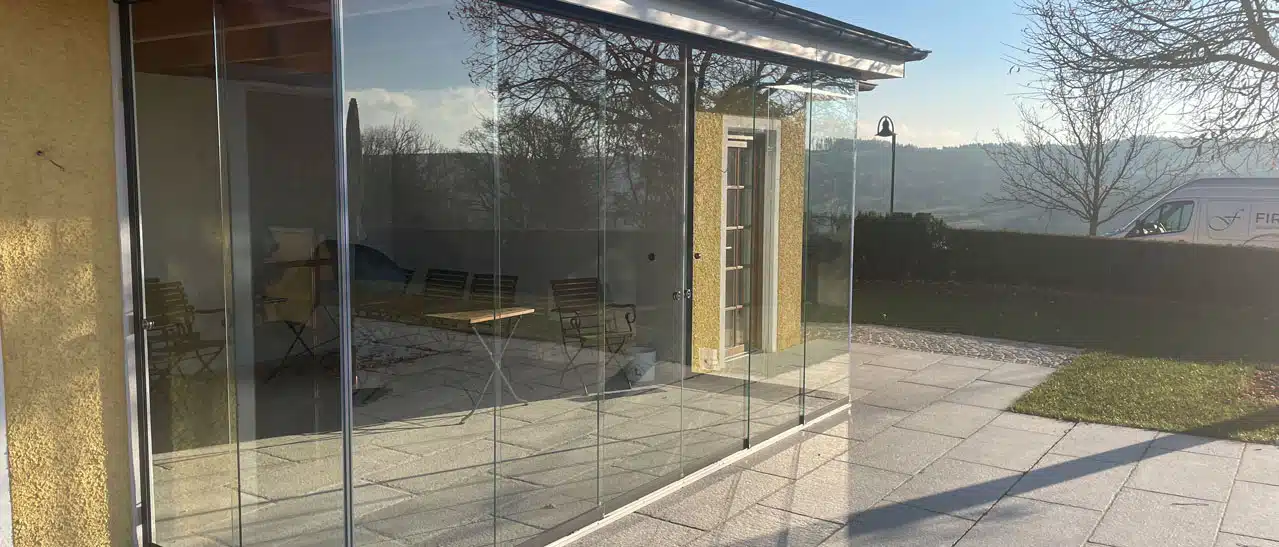 Glasschiebetüren für ein neues Projekt in Oberösterreich