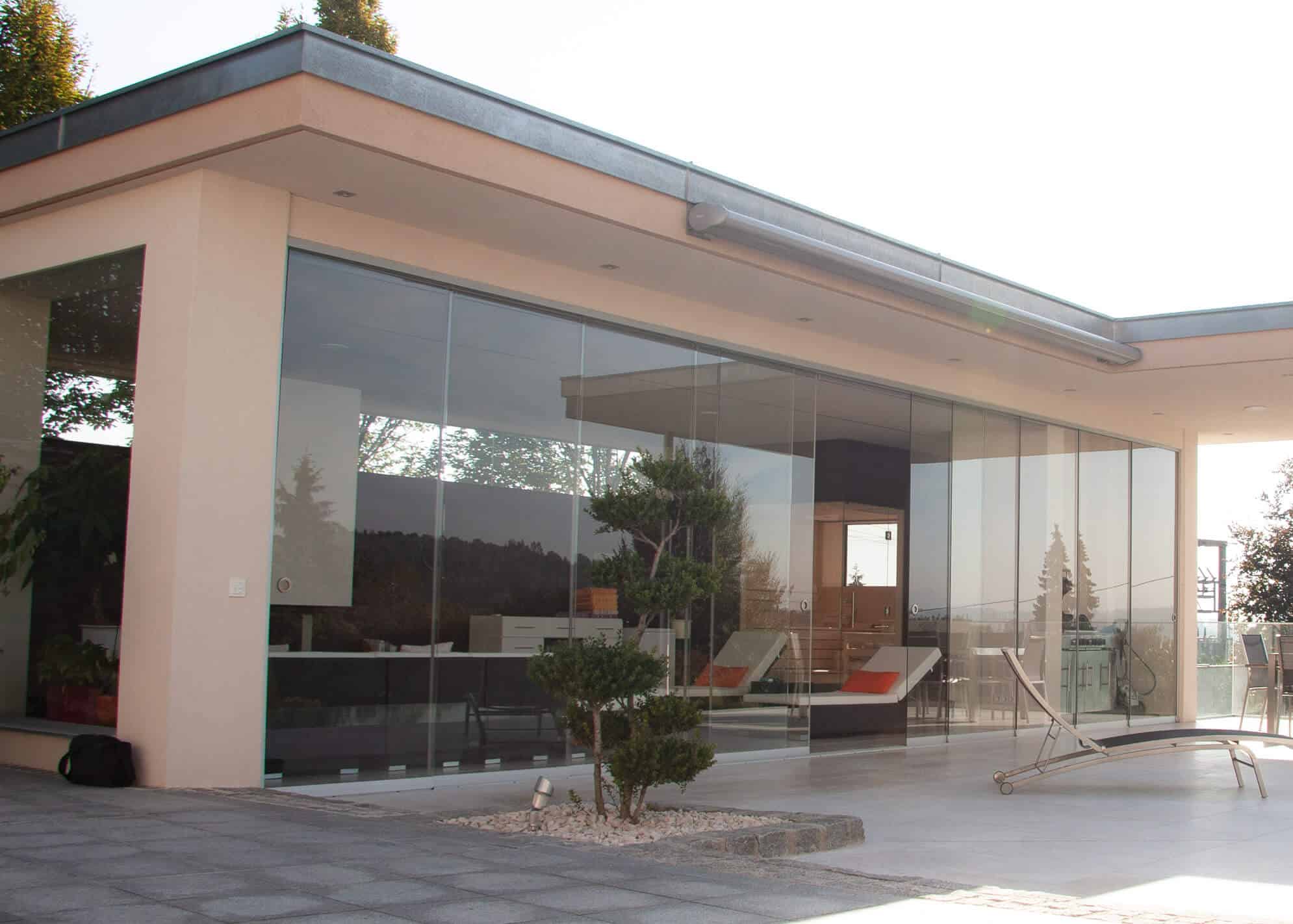 Glasschiebewand mehrteilig Terrasse