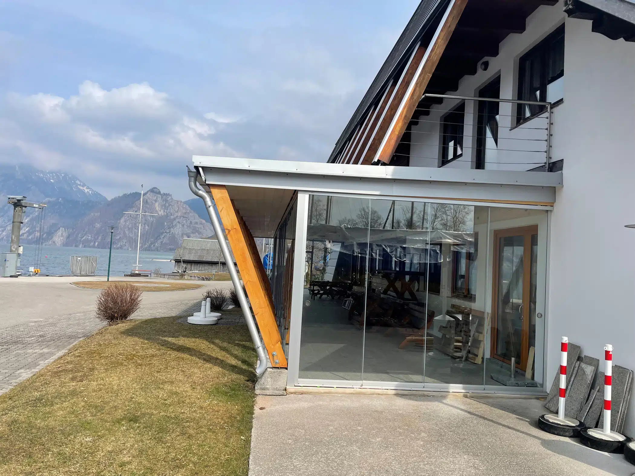 Schiebetüren Glas Wetter- und Windschutz