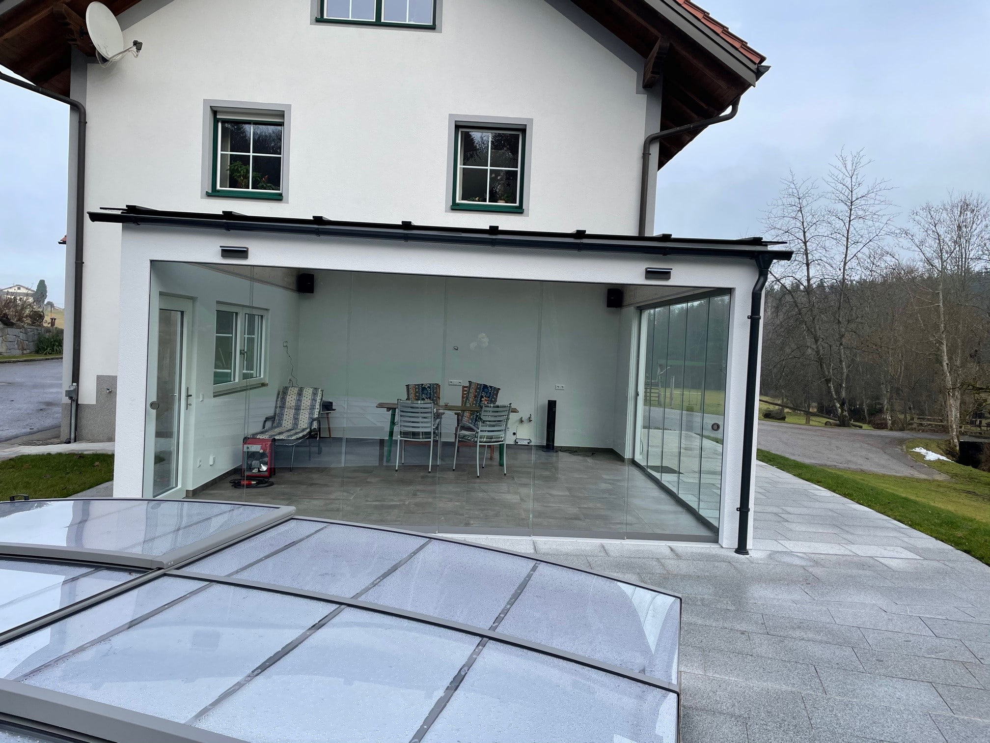 Terrassenfenster und Glasschiebetüren