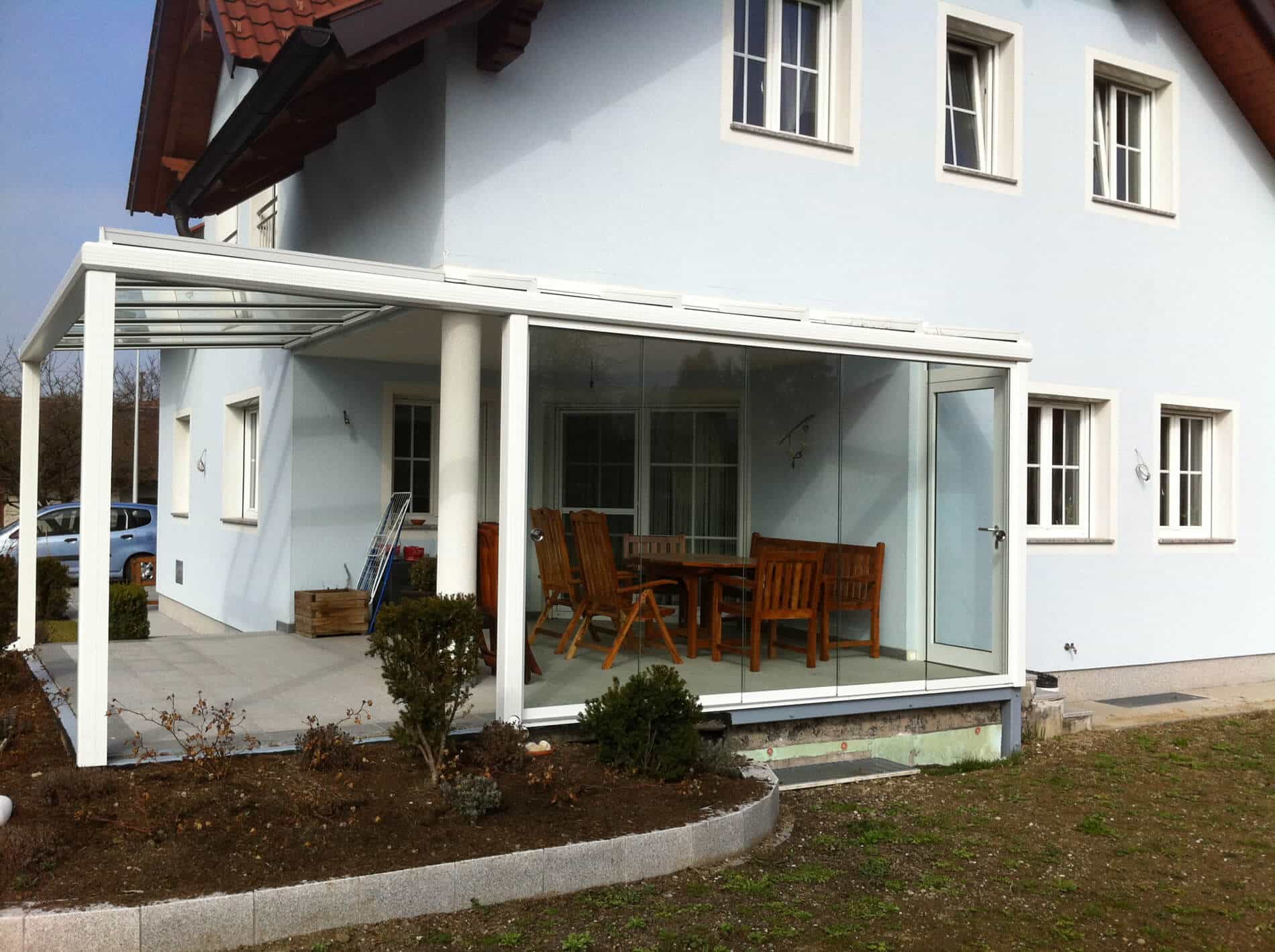 Terrassenüberdachung mit Glasschiebewand