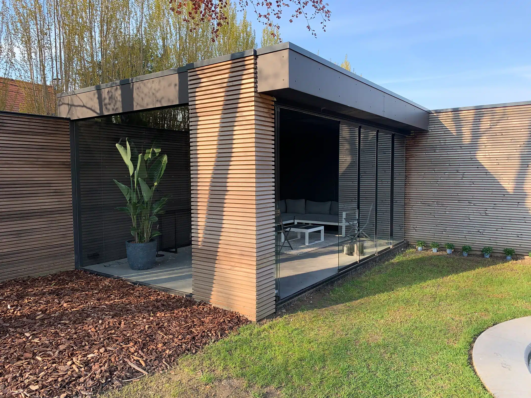 Terrassenverglasung mit Schiebefenster von Sunflex