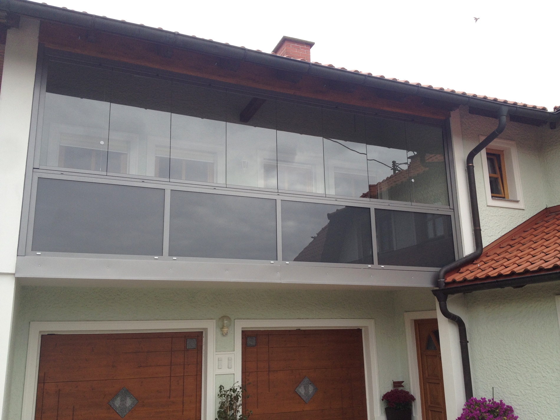 Windschutz Balkon Glas nach Maß