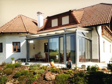 Großer Wintergarten nach Maß angefertigt - Fenster Schmidinger